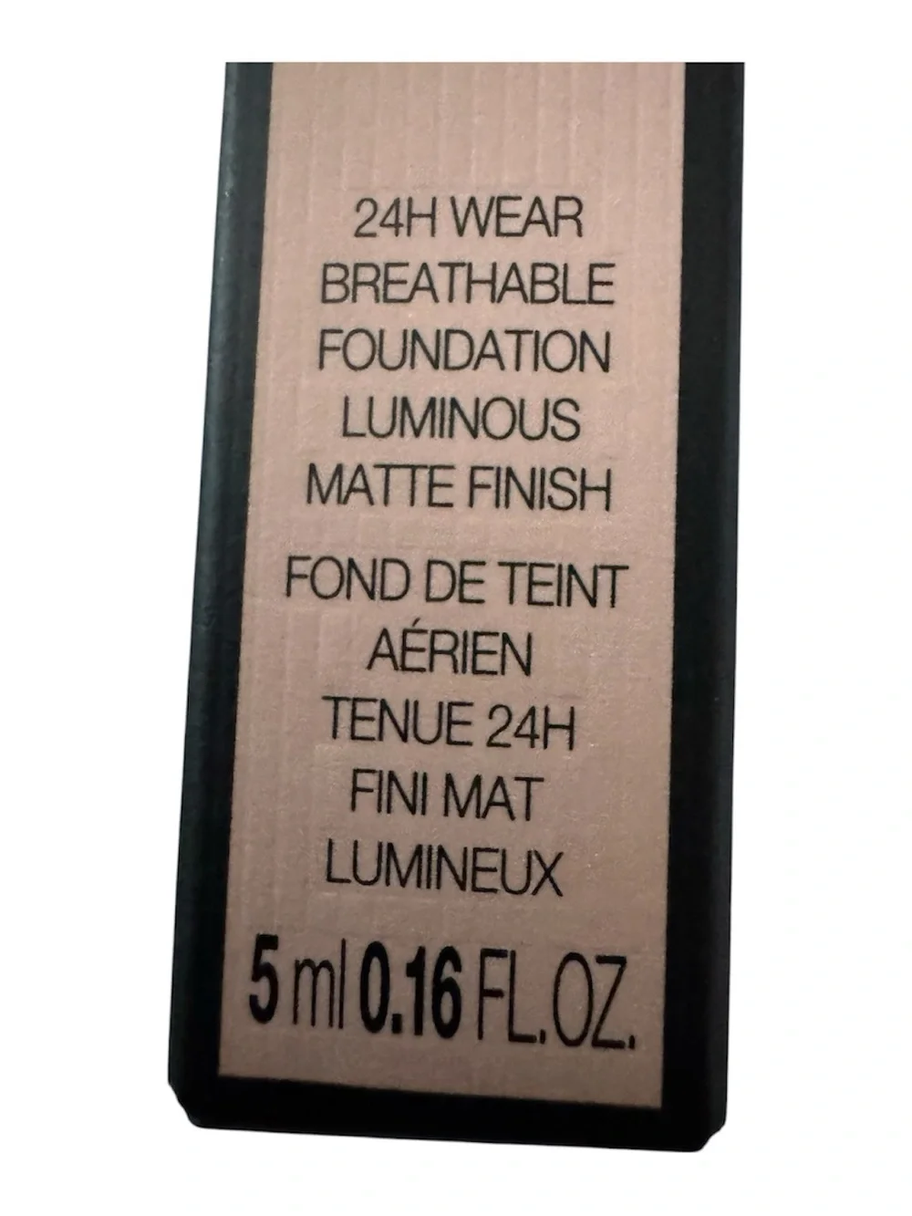 Gucci Éternité De Beauté Foundation — 330W medium - Picture 7 of 8